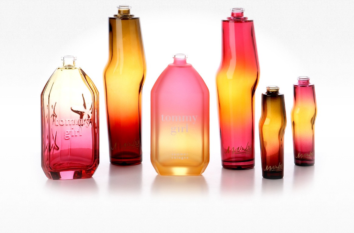 Decotech, Inc. is the expert in glass bottle decoration for perfumes